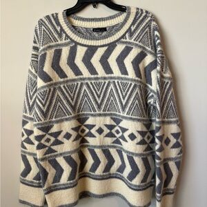 Very J Gray and Cream vintage Sweater size small